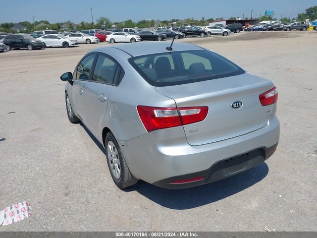 KIA RIO LX 2015 KNADM4A31F6460017 Image 3