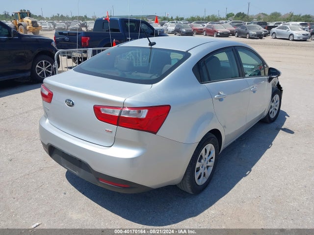 KIA RIO LX 2015 KNADM4A31F6460017 Image 4