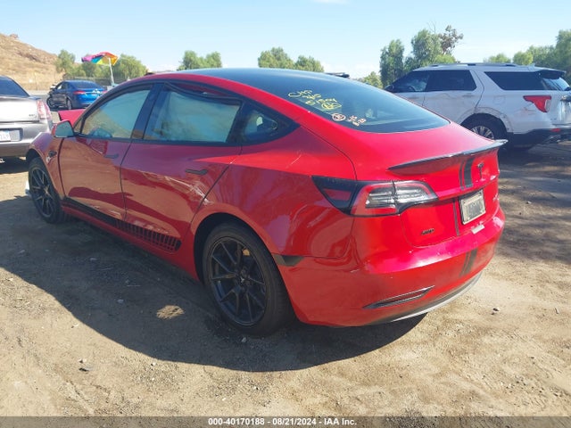 Tesla Model 3 Long Range Dual Motor All-wheel Drive 2022 5YJ3E1EB7NF126184 Image 3