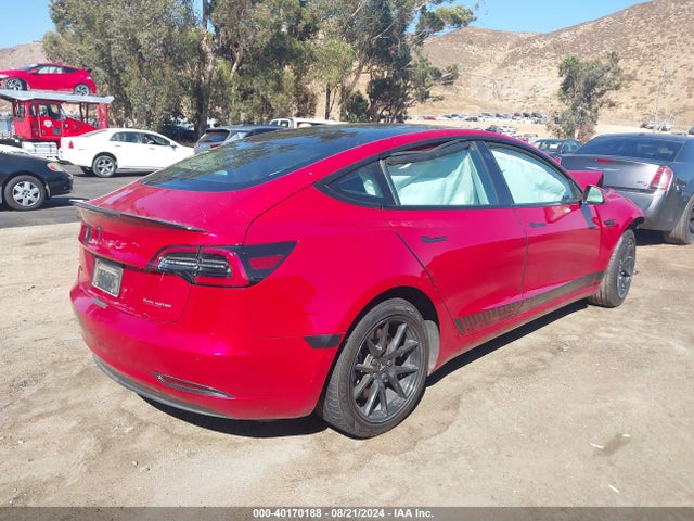 Tesla Model 3 Long Range Dual Motor All-wheel Drive 2022 5YJ3E1EB7NF126184 Image 4