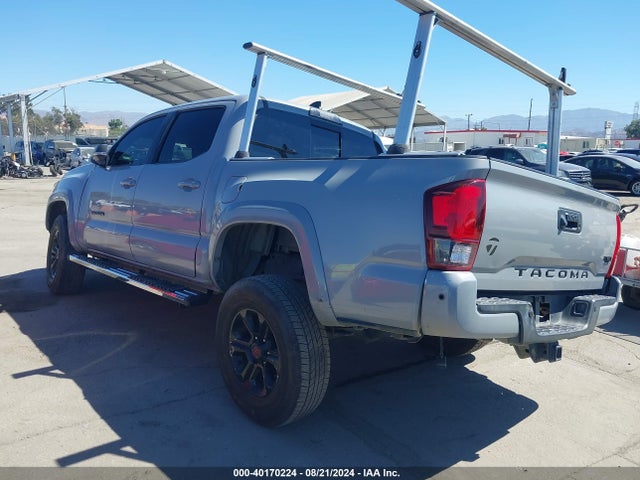 Toyota Tacoma Trd Sport 2018 3TMAZ5CN5JM071563 Image 3