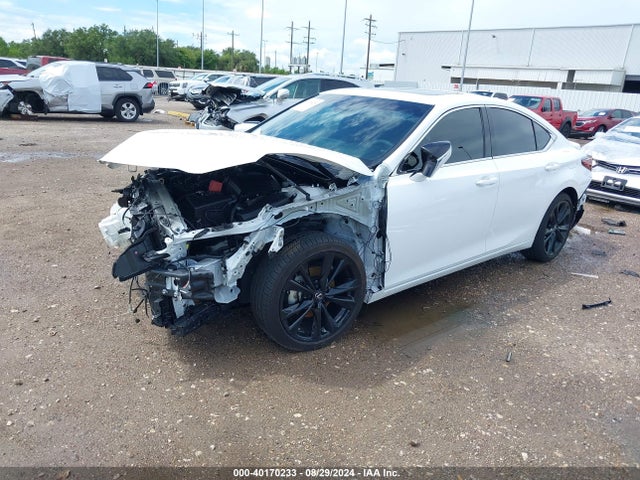 58AJZ1B13RU160888 Lexus Es 350 F Sport Handling