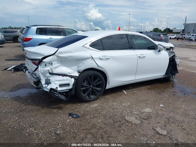 58AJZ1B13RU160888 Lexus Es 350 F Sport Handling