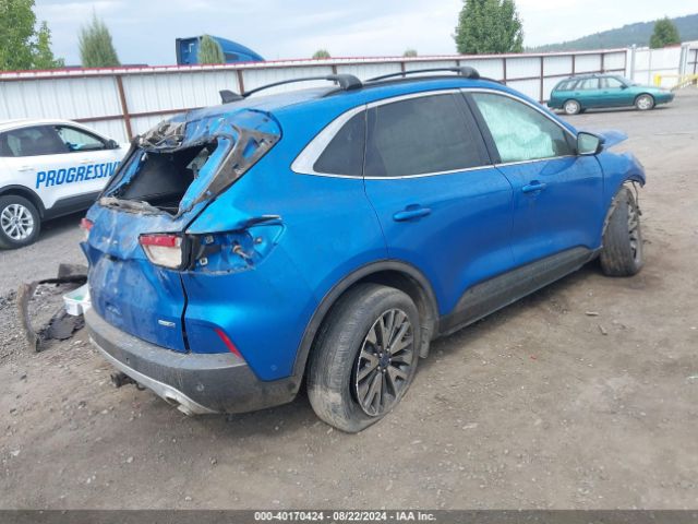 1FMCU9J93LUB16207 Ford Escape Titanium