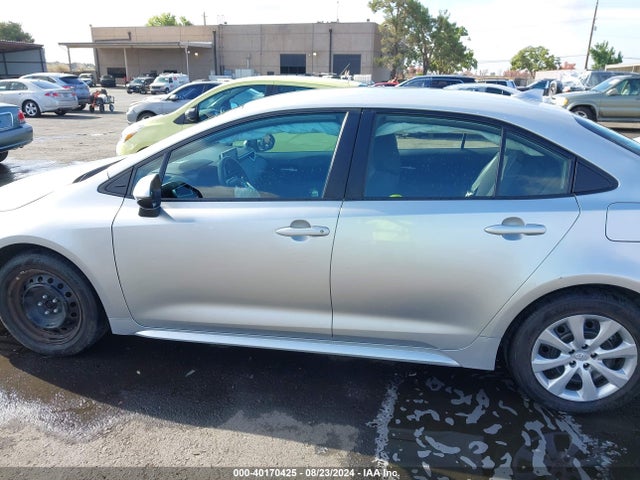 Toyota COROLLA LE 2021 5YFEPMAE3MP173039 Image 15