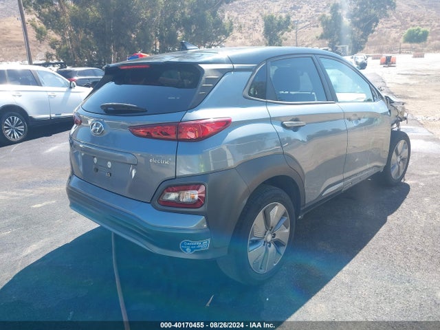 KM8K23AG1LU071863 Hyundai Kona Electric Sel