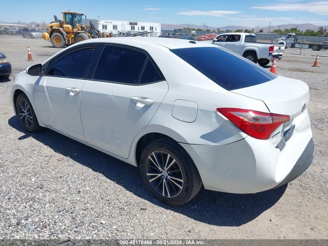 Toyota COROLLA LE 2017 5YFBURHE7HP636451 Image 3