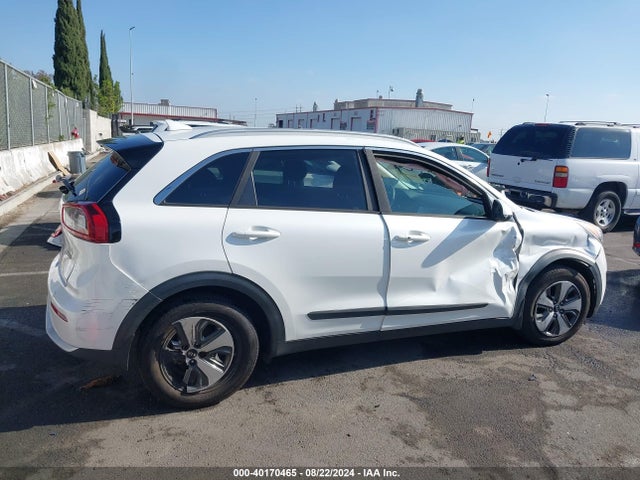 KIA NIRO LX 2018 KNDCB3LC3J5132446 Image 12