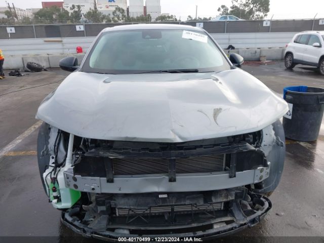 KL77LFE28RC213581 Chevrolet Trax Fwd Sp