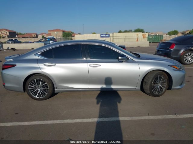 58ADA1C14NU025447 Lexus ES 300H