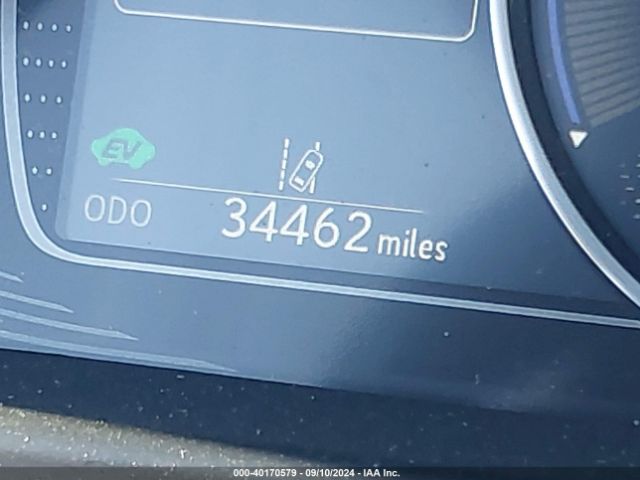 58ADA1C14NU025447 Lexus ES 300H