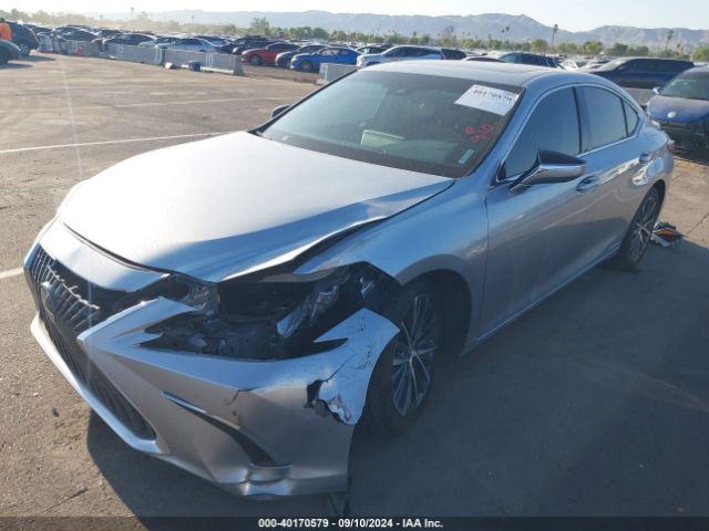 58ADA1C14NU025447 Lexus ES 300H
