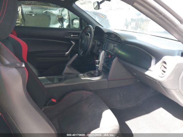 JF1ZNAA15E9704743 Scion FR-S