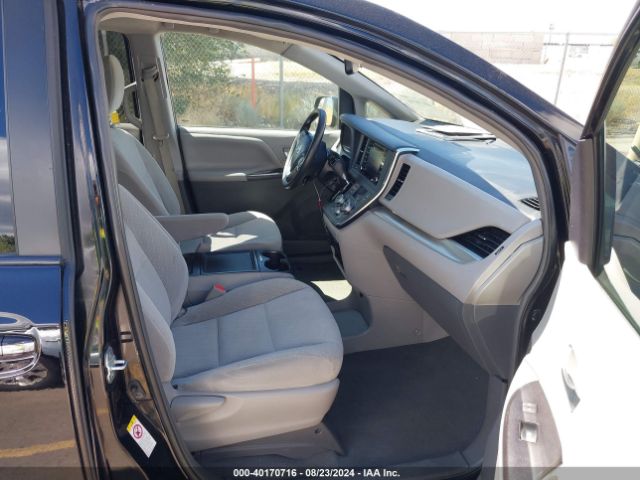 5TDKZ3DC3KS003365 Toyota Sienna Le 8 Passenger