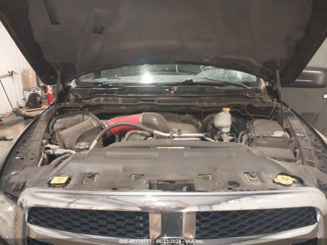 1C6RR7LT8ES115038 RAM 1500 Slt