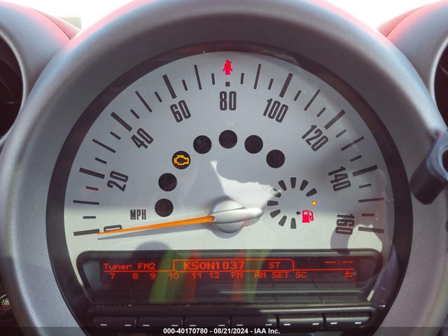 2011 MINI COOPER S COUNTRYMAN WMWZC3C50BWL80624 Photo 6