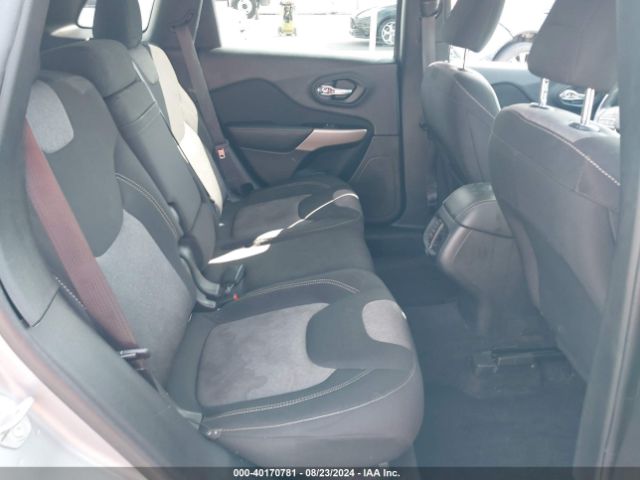1C4PJLAB3HW619245 Jeep Cherokee Altitude Fwd