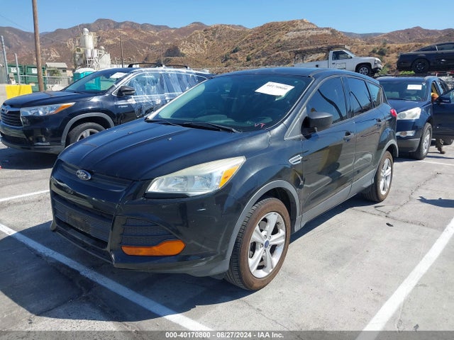 Ford ESCAPE S 2014 1FMCU0F73EUE27271 Image 2