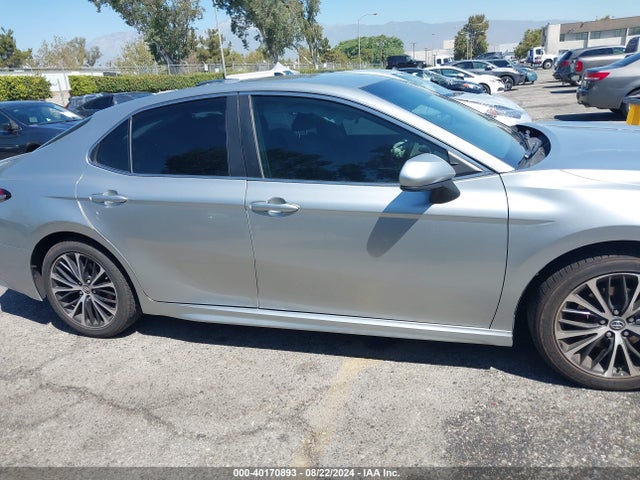 Toyota CAMRY SE 2018 4T1B11HK5JU066941 Image 13