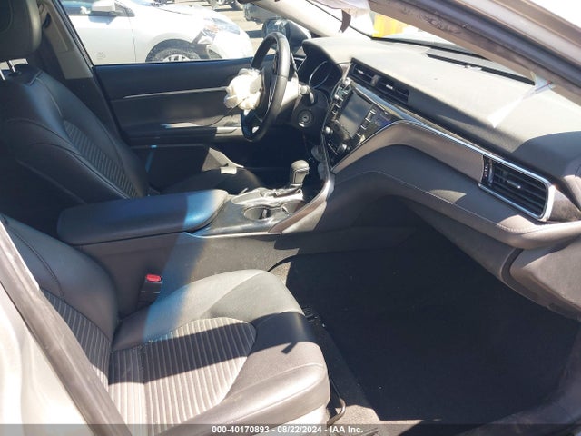 Toyota CAMRY SE 2018 4T1B11HK5JU066941 Image 5