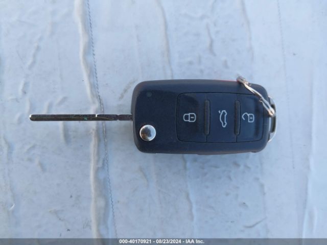 1VWBN7A3XEC036759 Volkswagen Passat 2.0l Tdi Se