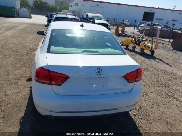 1VWBN7A3XEC036759 Volkswagen Passat 2.0l Tdi Se