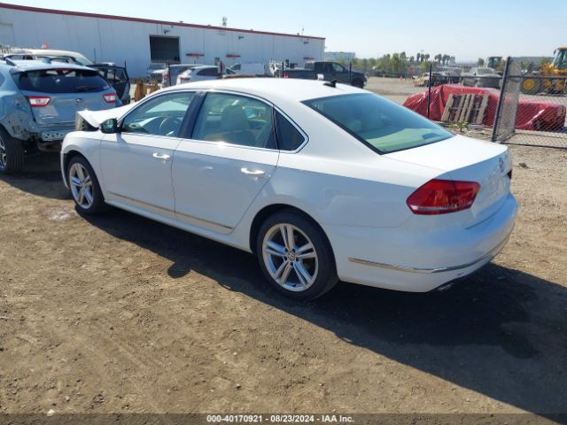 1VWBN7A3XEC036759 Volkswagen Passat 2.0l Tdi Se