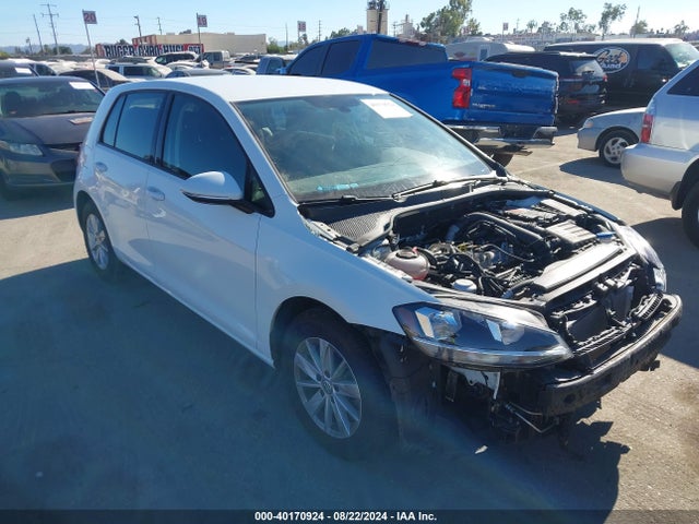 Aukcja sprzedaży 2019 Volkswagen Golf 1.4t S/1.4t Se, vin: 3VWG57AU4KM006035, numer aukcji: 40170924
