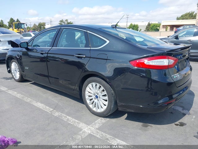 Ford Fusion Energi Titanium 2014 3FA6P0SU7ER235031 Image 3