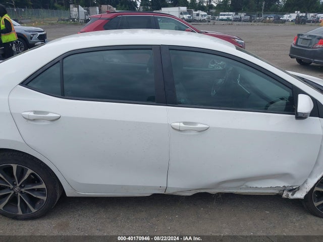 Toyota COROLLA SE 2017 5YFBURHE2HP674184 Image 13