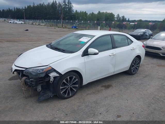 Toyota COROLLA SE 2017 5YFBURHE2HP674184 Image 2
