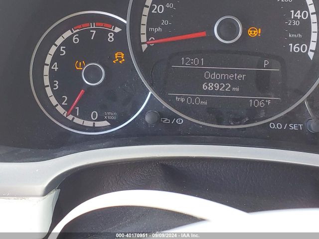3VW517ATXFM812932 Volkswagen Beetle 1.8t