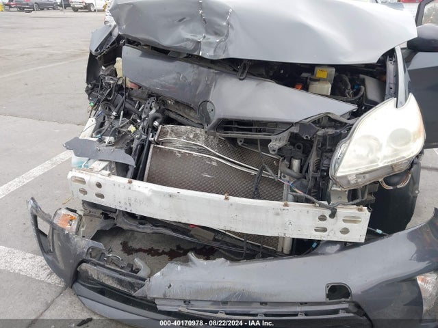 Toyota Prius Two 2014 JTDKN3DU9E0358858 Image 6