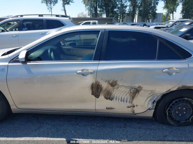 4T1BD1FK5FU165566 Toyota Camry Hybrid Le