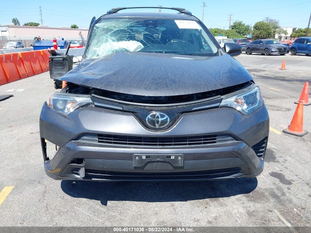 Toyota RAV4 LE 2018 JTMZFREV1JJ202517 Image 12