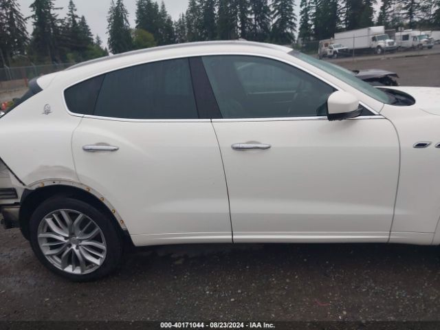 ZN661XUL5JX289386 Maserati Levante Granlusso