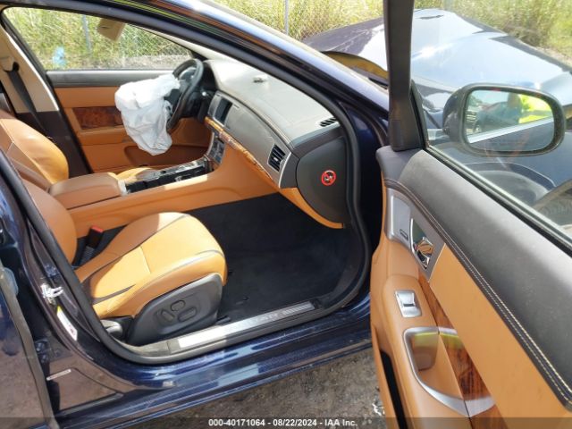 SAJWJ0FF4F8U67744 Jaguar Xf 3.0 Portfolio/3.0 Sport