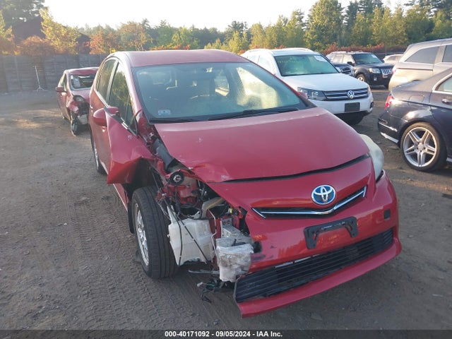 Toyota Prius V Two 2014 JTDZN3EU1E3311383 Image 6
