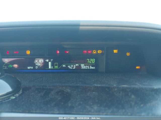 Toyota Prius V Two 2014 JTDZN3EU1E3311383 Image 7