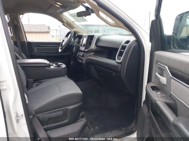 3C6UR5JJ2KG582572 RAM 2500 Big Horn
