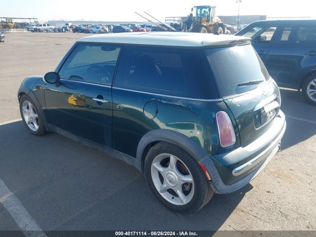 2004 MINI COOPER WMWRC33464TC54475 Photo 2