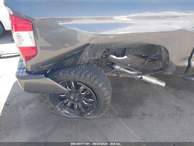 5TFAY5F10KX801984 Toyota Tundra Platinum 5.7l V8