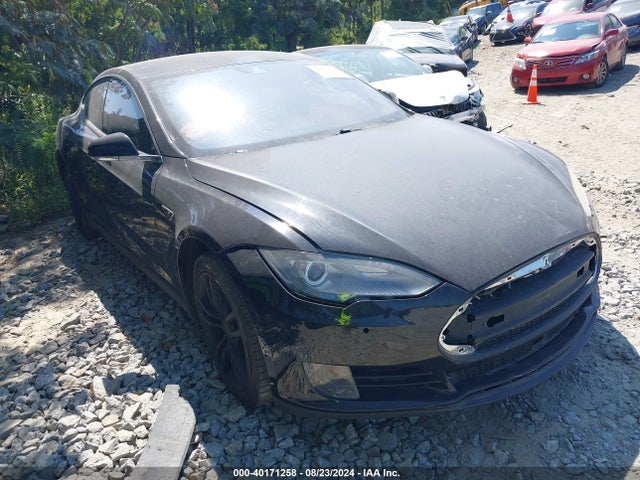 Tesla Model S 60/70/85 2015 5YJSA1E18FF115162 Image 13