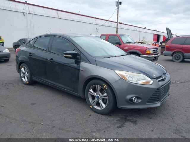 Ford FOCUS SE 2014 1FADP3F24EL163141 Image 1