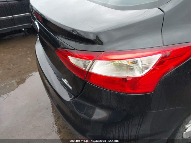 Ford FOCUS SE 2014 1FADP3F24EL163141 Image 15