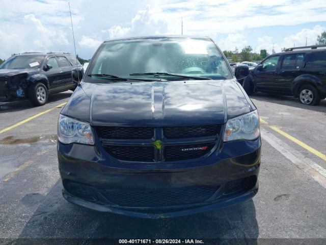 2C4RDGBGXKR521833 Dodge Grand Caravan Se
