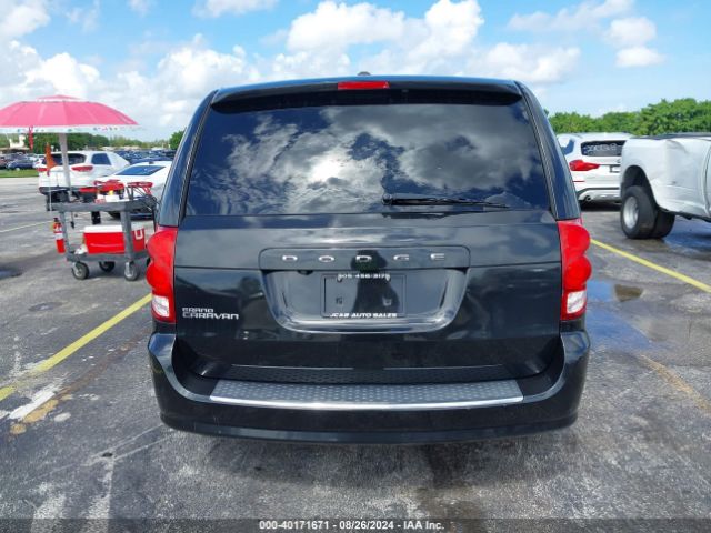 2C4RDGBGXKR521833 Dodge Grand Caravan Se
