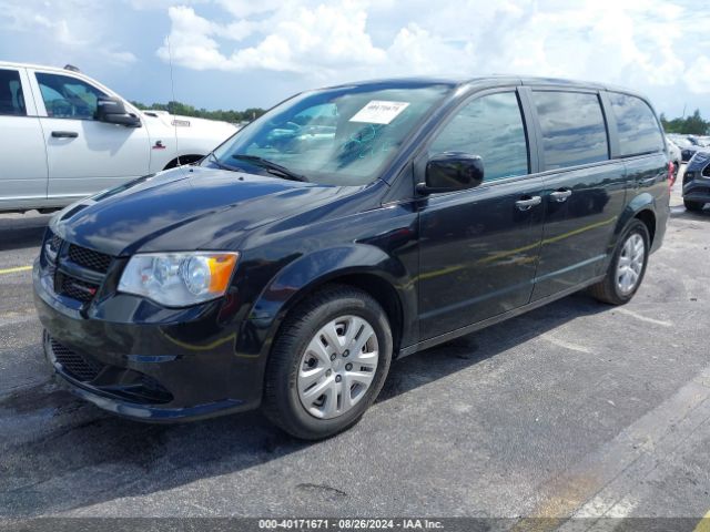 2C4RDGBGXKR521833 Dodge Grand Caravan Se