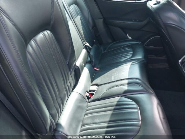 ZN661YULXHX257307 Maserati LEVANTE S