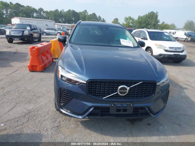 YV4L12RL4R1775828 Volvo Xc60 B5 Plus Dark Theme